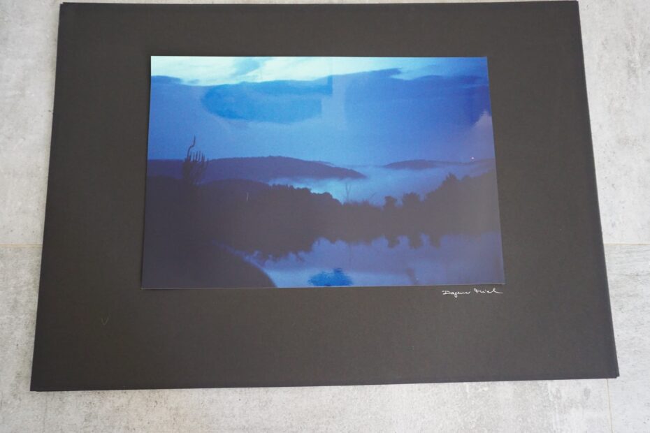 Abenstimmung in Blau über Tal, Altes loslassen, neustart50