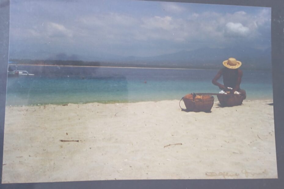 Strandverkäufer auf Bali, neustart50