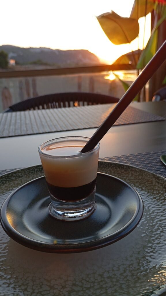 B-52-Cocktail zum Sonnenuntergang